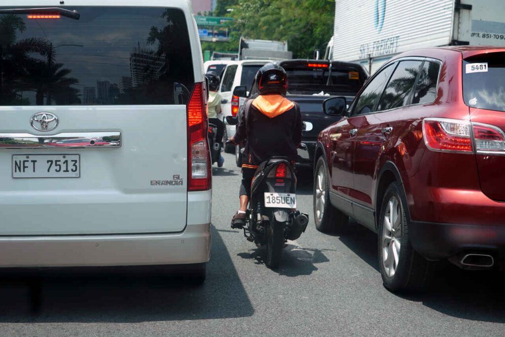 is-lane-splitting-legal